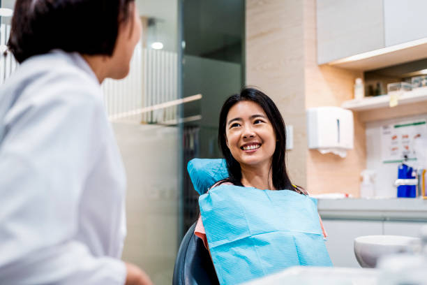 Best Tooth Extraction  in Hlcrest, IL